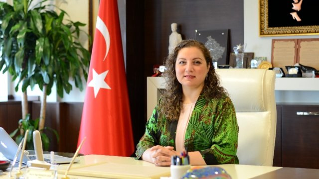 Düzce Üniversitesi Rektörü Prof. Dr. Nigar Demircan Çakar Yeşilay Haftasını Kutladı